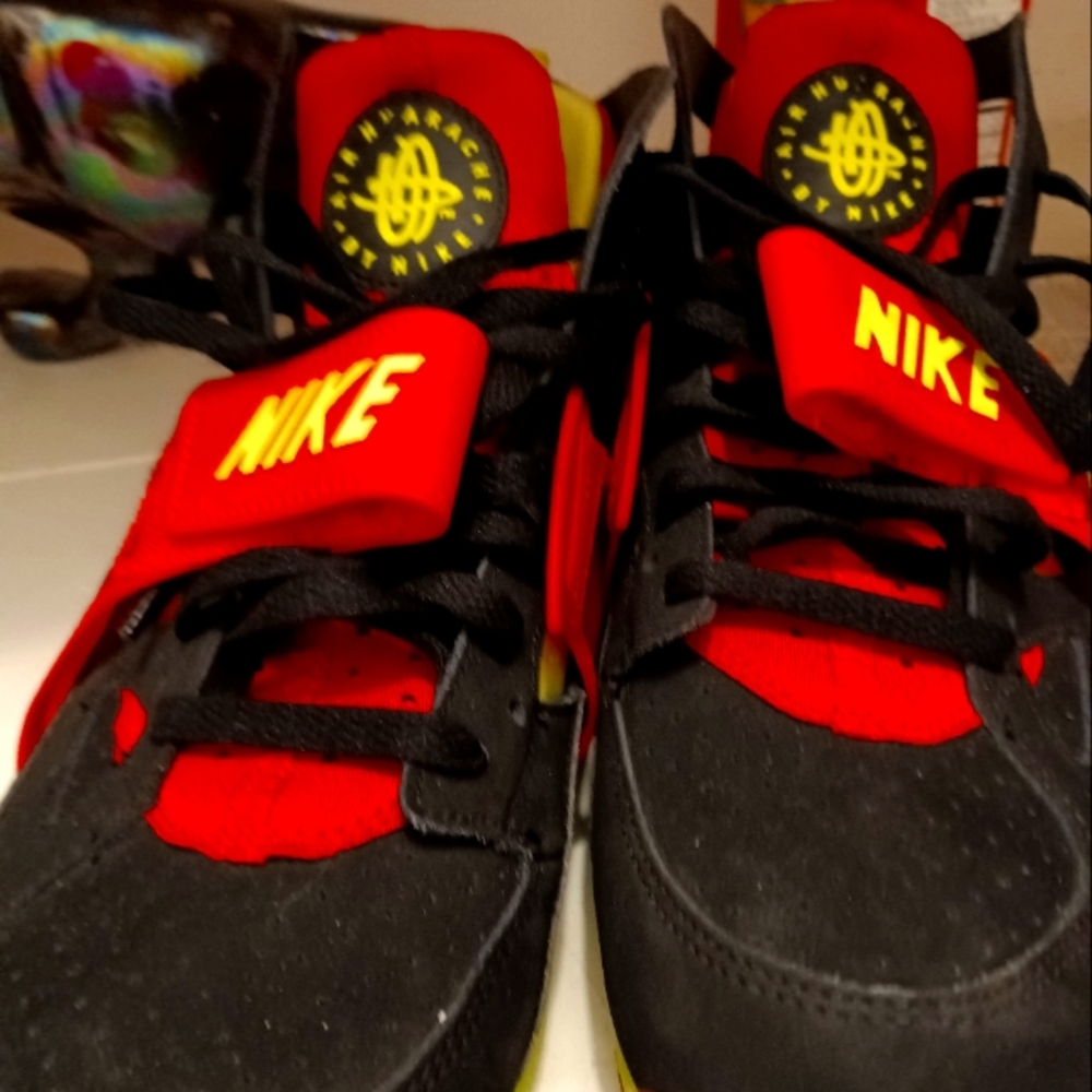 Huaraches sz 11.5